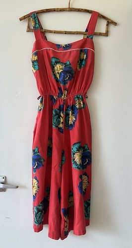 Vintage play suit - wide, leg