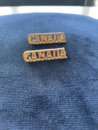 Pair vintage canadian - vintage,
