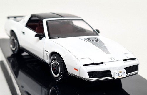 Ixo pontiac firebird - pontiac,