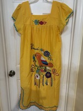 Vintage Mexican Oaxacan Parrot