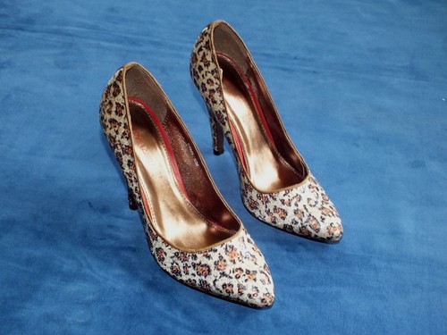 Classical ladies shoes love - classical,