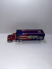 Hot Wheels 11.5” SPEEDWAY Hauler Car LAUNCHER Toy MATTEL Semi Truck 2008 Foldout