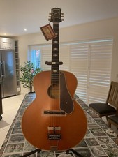 NEVER PLAYED - EPIPHONE