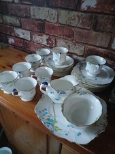 Royal Paragon Tea Set