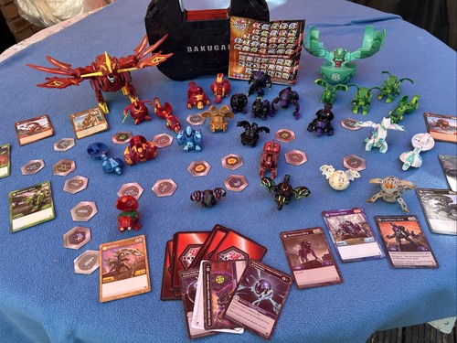 Bakugan huge collection battle - collection,