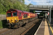 PHOTO  CLASS 66 66 135 PROPELS 6M54 T/THO 15:26 BAGLAN BAY-CHIRK LOADED TIMBER O