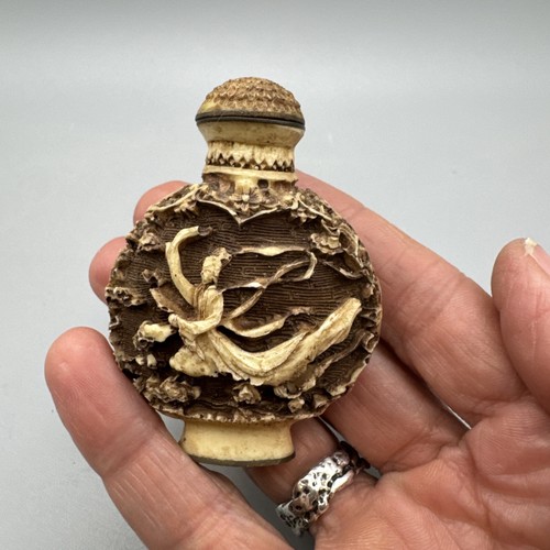 Vintage carved lacquer snuff - vintage,