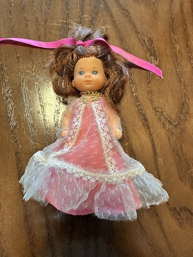 Vintage 1976 rosebud - vintage, doll