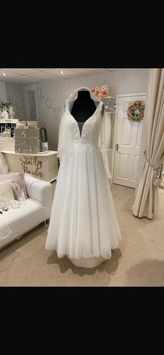 Designer wedding dress - wedding,