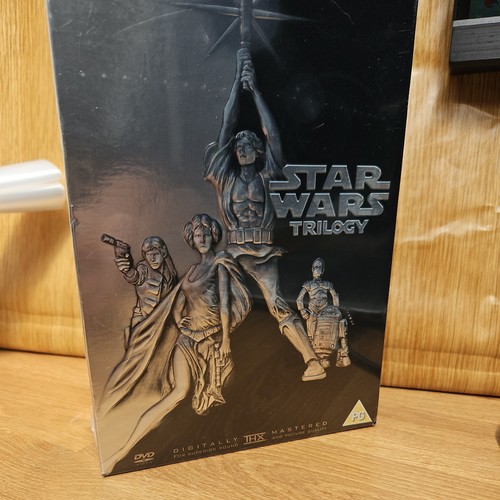 Star wars trilogy dvd - star, new