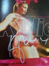 Kylie Minogue Intimate & Live