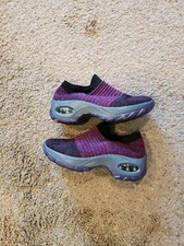 Hypersoft slip on walking