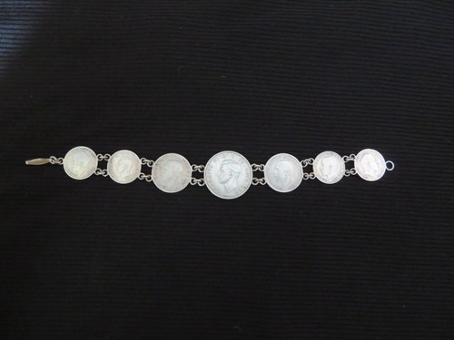 Silver coin trench - trench, art