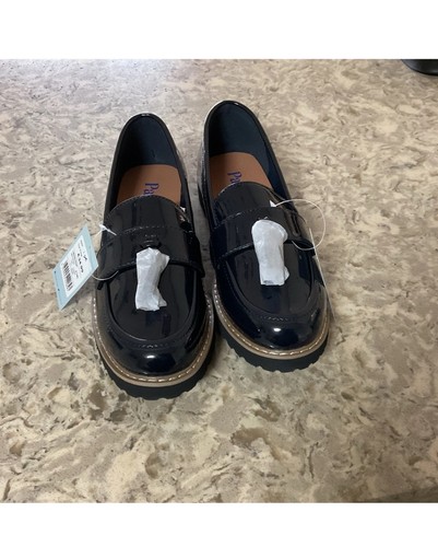Bnwt ladies dark navy - navy, patent