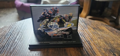 Valentino rossi 2001 honda - rossi,