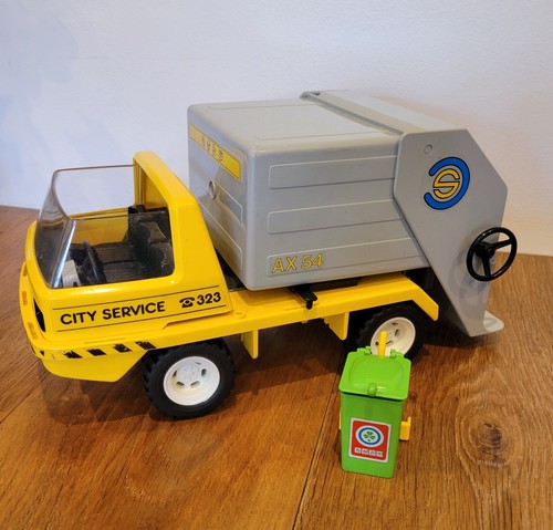 Vintage playmobil dustcart - vintage,