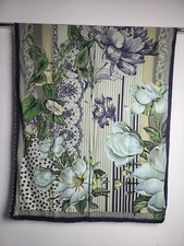 Indian Pakistani Floral Large