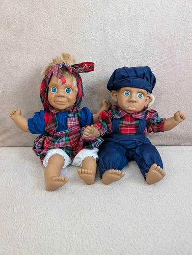 Tartan expression dolls pair - dolls,