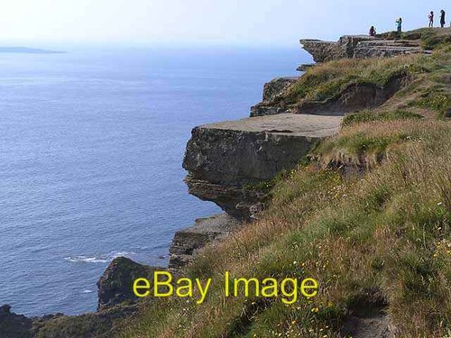 Photo 6x4 overhanging ledges - photo,