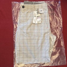 Tommy Bahama On Par Fairway