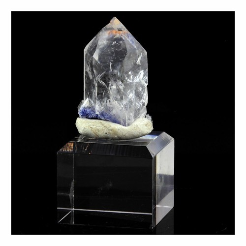 Quartz dumortierite 245 0 - quartz, dumortierite.