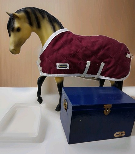 Breyer traditional horse - traditional,