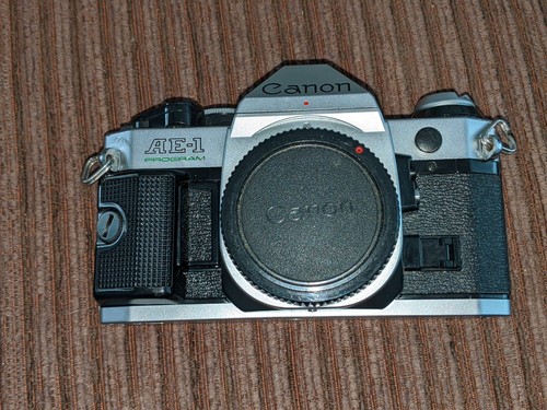 Canon program chrome 35mm - ae-1,