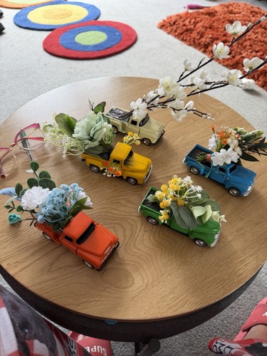 Table centre pieces - table,