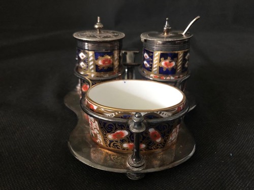 Good antique davenport imari - antique,