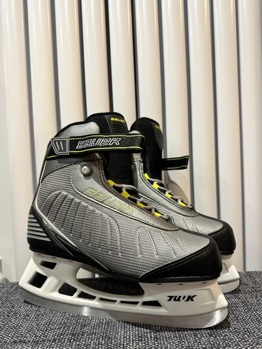 Bauer react rec ice skates - rec,