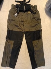 Wychwood Fishing Bib and Brace