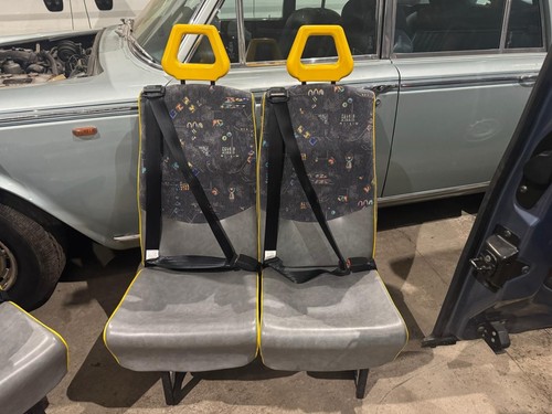 Unwin minibus seats doubles - -doubles,