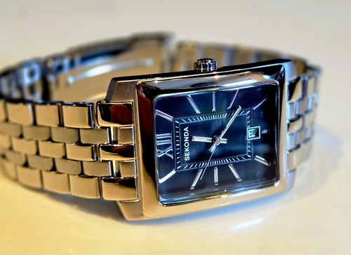 New sekonda 3771 akv quartz - 3771,