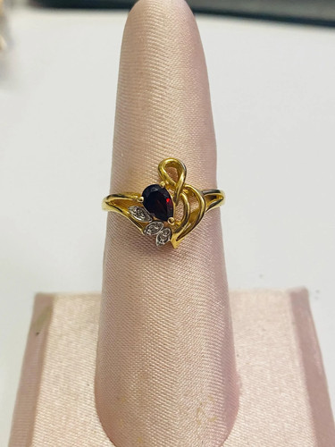 Garnet 10k gold - garnet,