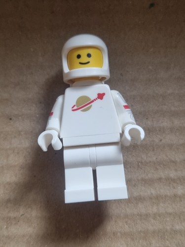 Lego classic white spaceman - lego,
