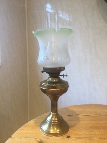 Vintage oil lamp excellent - vintage,