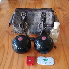 Lawn/indoor/short mat Bowls X2