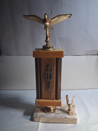 Vintage homing pigeon trophy - homing,