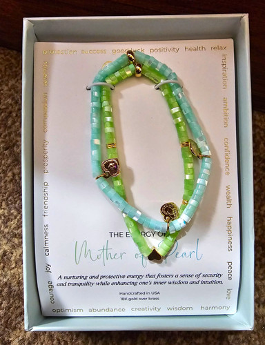 Meno signed mother pearl - la,
