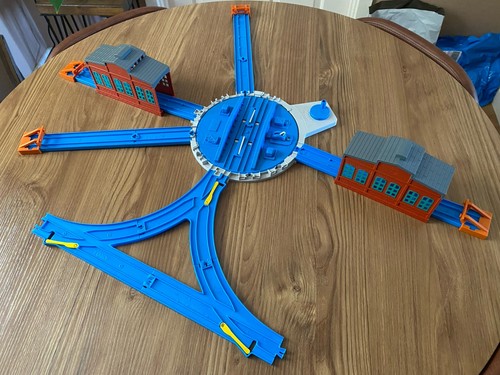 Tomy thomas the tank - tomy,