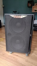 Ashdown bass cab 250 watts. 2 x 12" speakers 8 ohms Rootmaster RM Mag 212T.