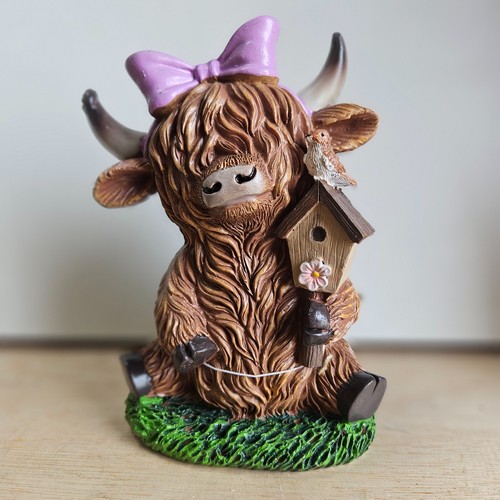 Highland cow outdoor - , ornament