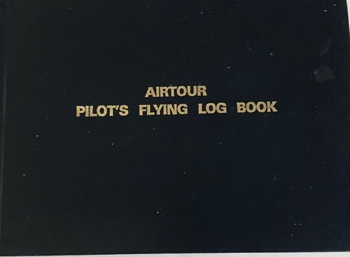 Airtour pilots flying - pilots,