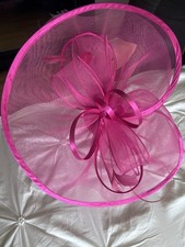 Large  Pink  Ladies Fasinator