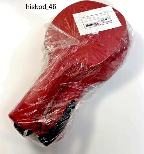 Winning hand mitts red - winning,