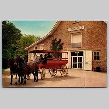 Postcard American House Bus