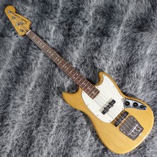 Fender Maika Mustang Signature