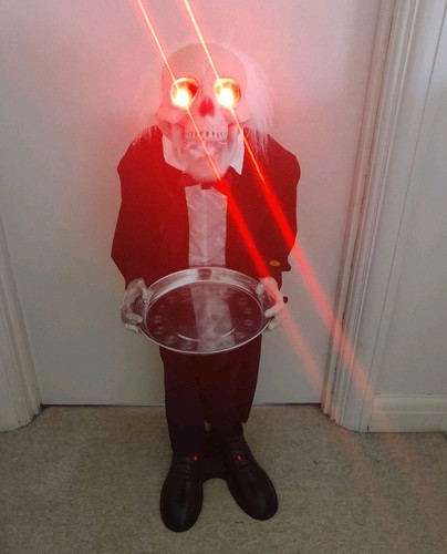 Skeleton butler animatronic - skeleton,