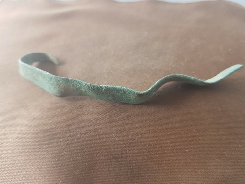 Very rare intact bent - very,
