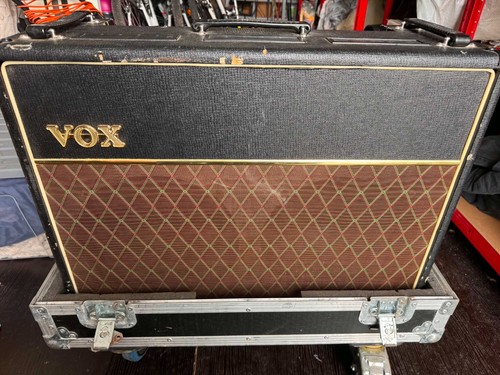 Vox ac30 cc2 2x12 combo - vox,